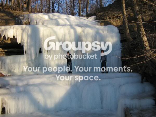 http://i490.photobucket.com/albums/rr268/fivefivesix556/creve.jpg